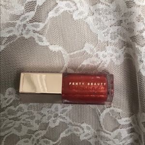 Fenty beauty lipgloss